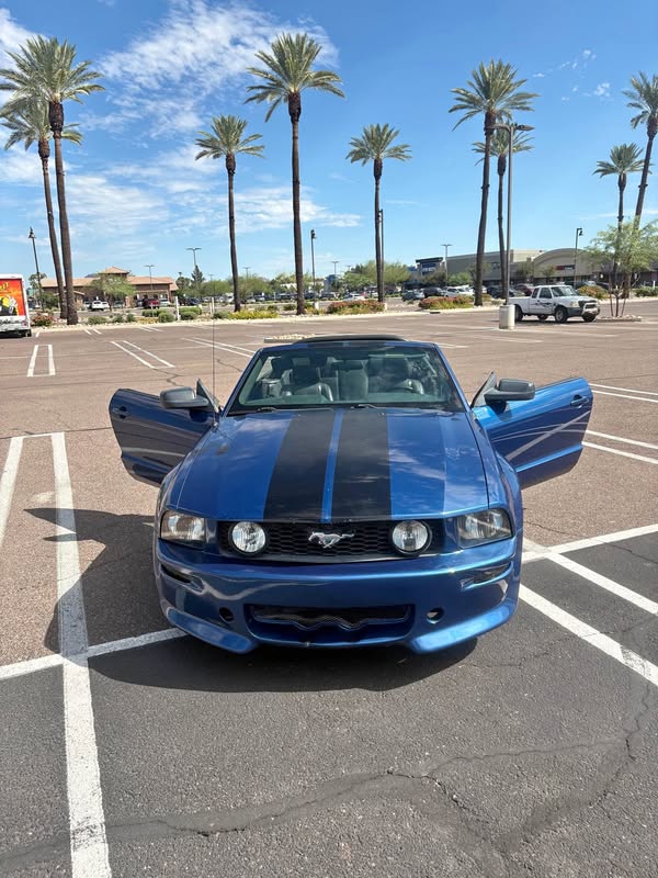 2006 Ford Mustang - GT Premium Convertible 2D