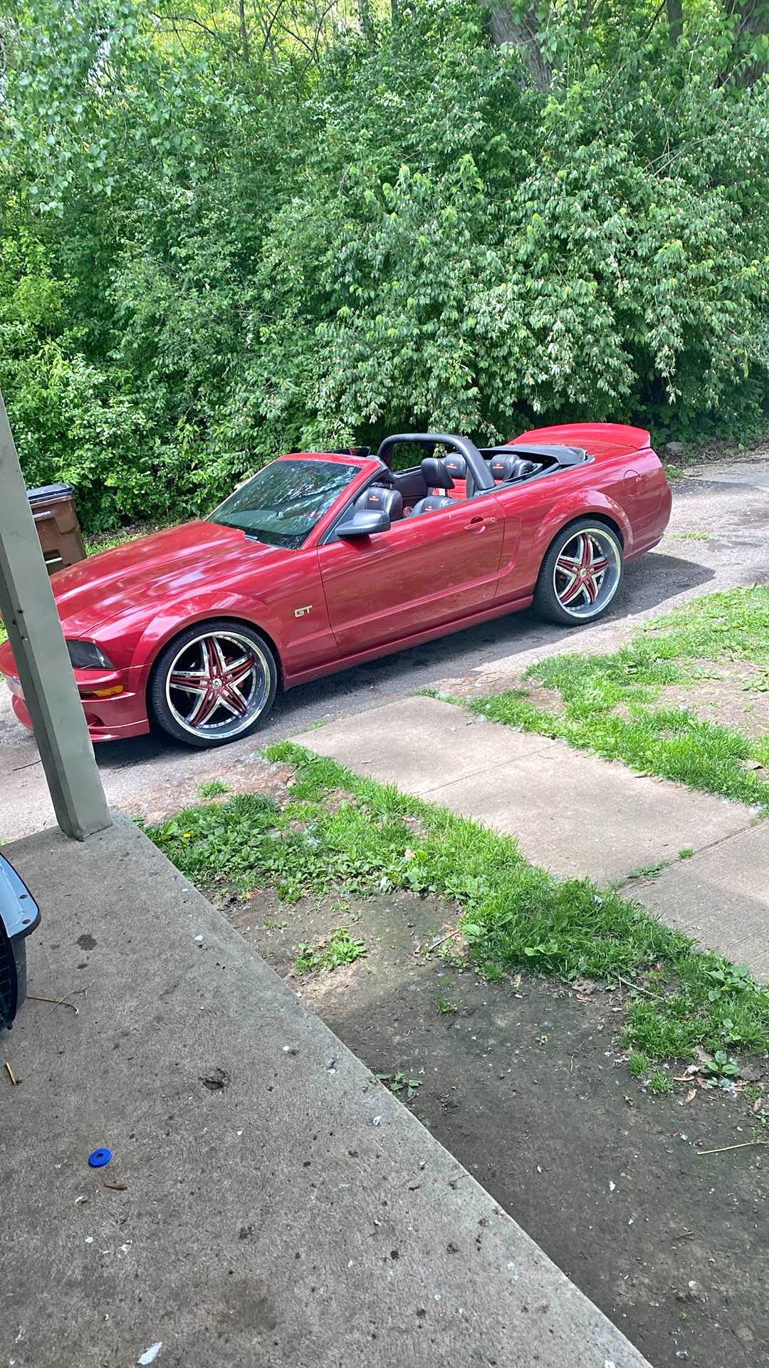 2005 Ford Mustang - GT Premium Convertible 2D