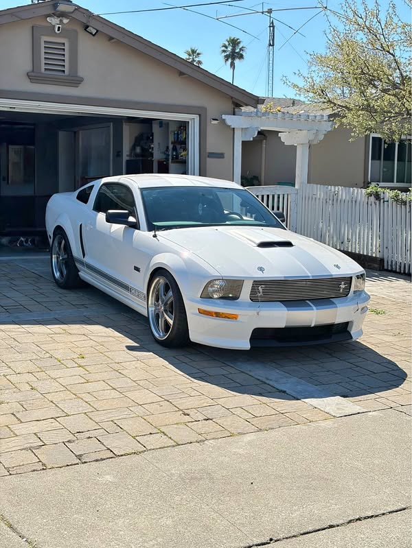 2007 Ford Mustang - GT Premium Coupe 2D