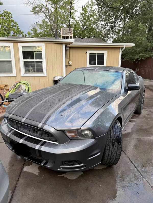 2012 Ford Mustang - V6 Premium Coupe 2D