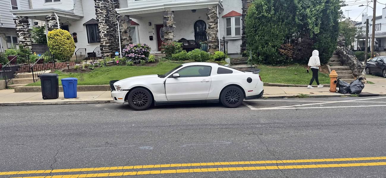 2012 Ford Mustang - Coupe 2D