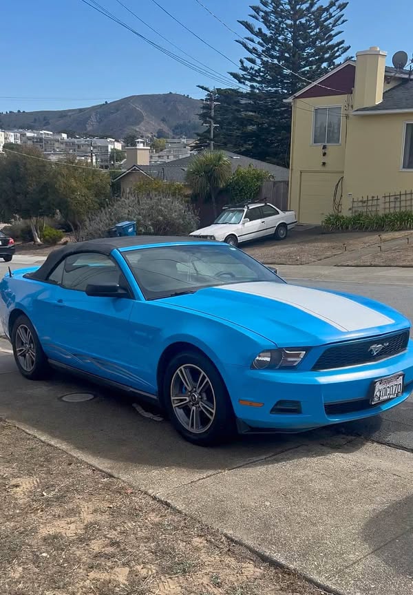 2009 Ford Mustang - V6 GT