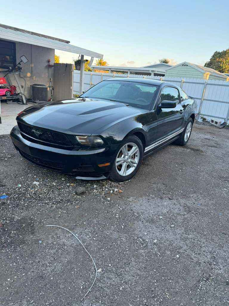 2012 Ford Mustang - Coupe 2D