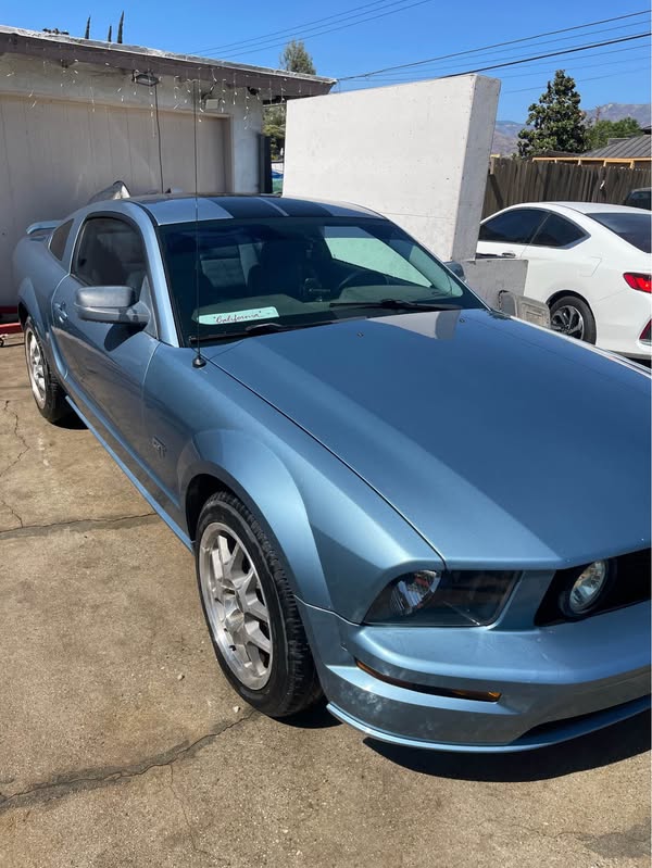 2005 Ford Mustang - GT Coupe 2D