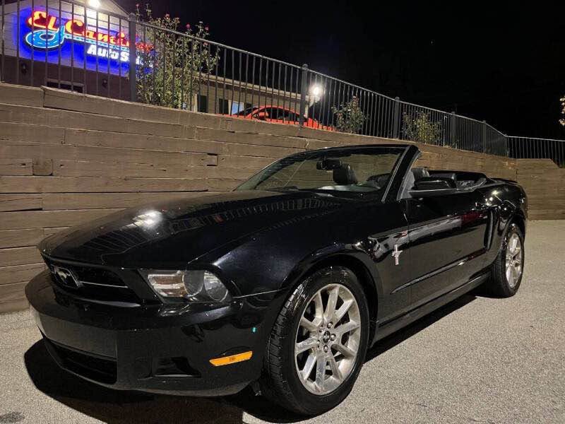 2010 Ford Mustang V6 Convertible 2D