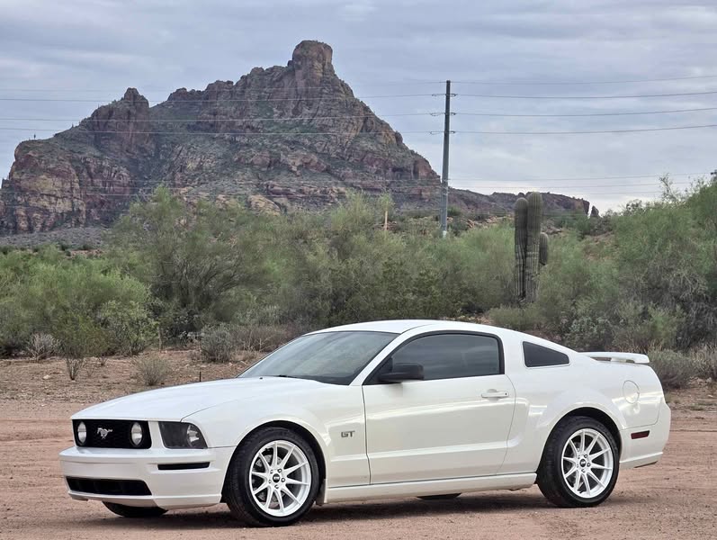 2005 Ford Mustang - GT Coupe 2D
