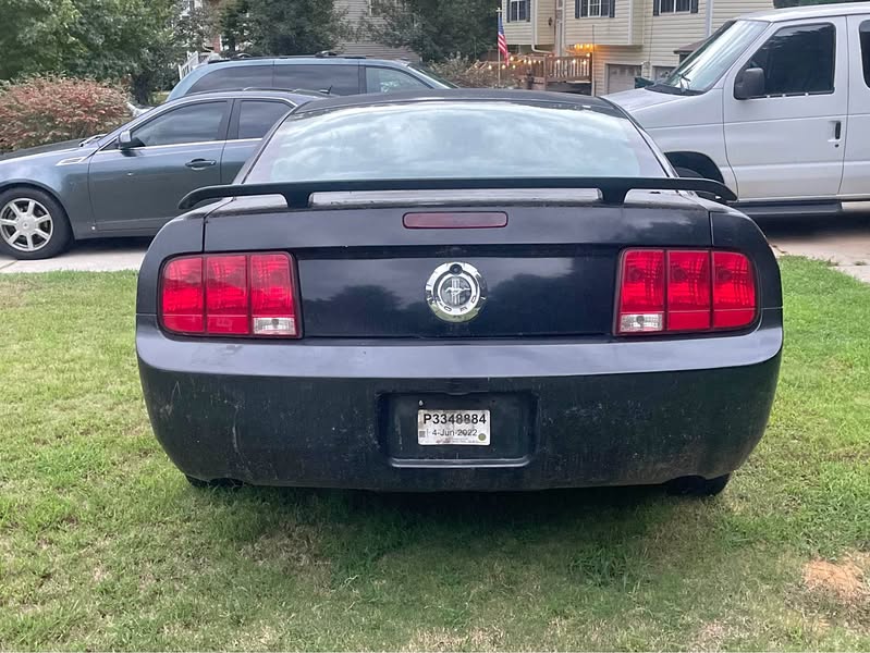 2007 Ford Mustang - Base manual