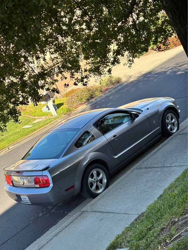 2007 Ford Mustang - V6 Coupe 2D