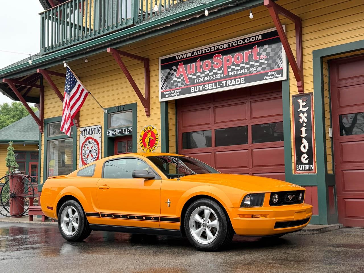2007 Ford Mustang V6 Premium Coupe