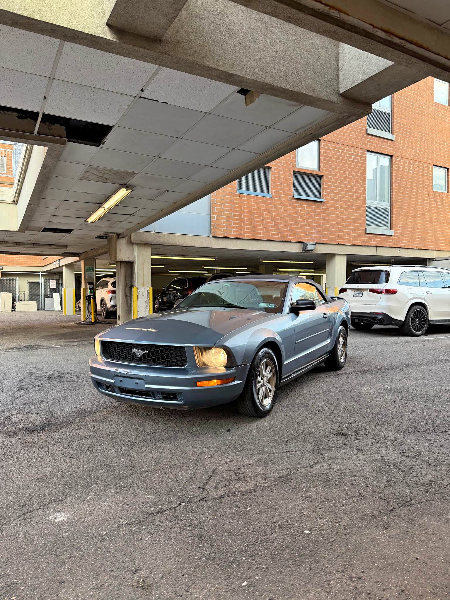 2007 Ford Mustang - Deluxe Convertible 2D