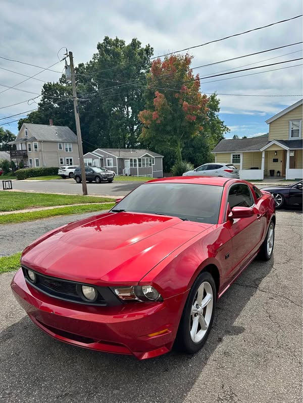 2010 Ford Mustang - GT Coupe 2D