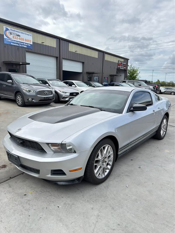 2012 Ford Mustang - Premium