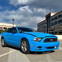 2013 Ford Mustang - V6 Convertible 2D