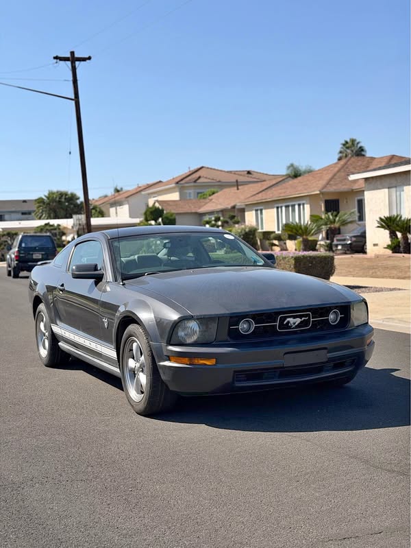 2009 Ford Mustang - Coupe 2D