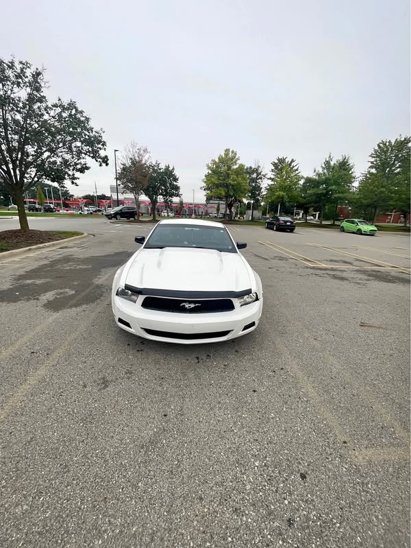 2011 Ford Mustang - Coupe 2D
