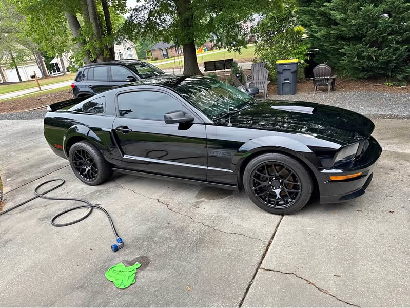 2007 Ford Mustang - GT Premium Coupe 2D