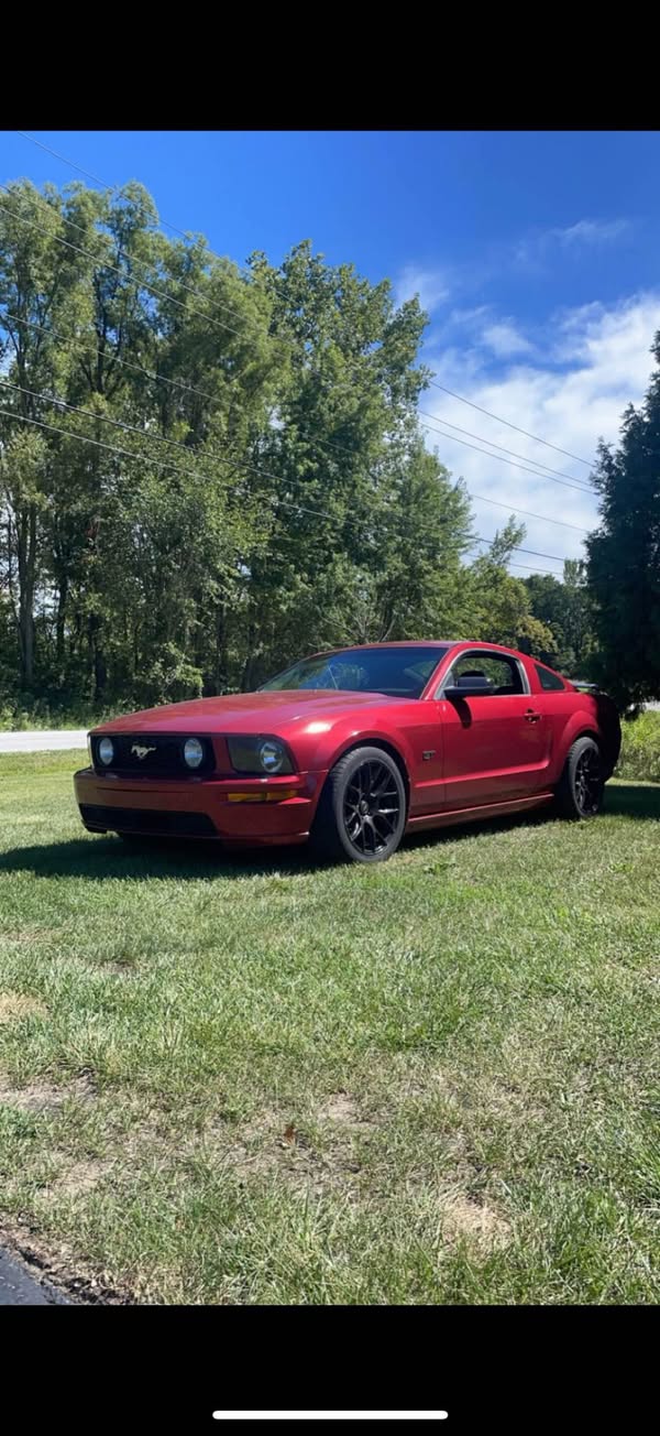 2005 Ford Mustang - GT Coupe 2D