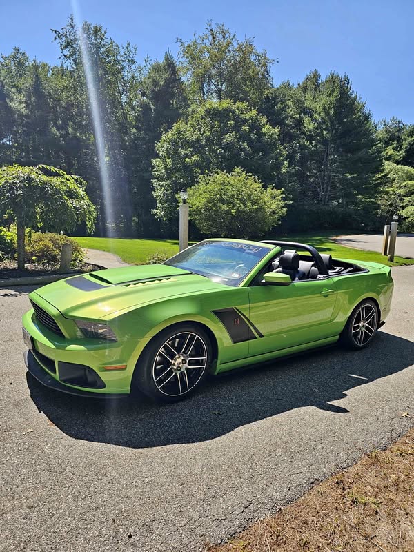 2013 Ford Mustang - GT Premium Convertible 2D
