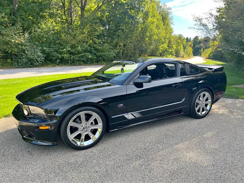 2005 Ford Mustang Saleen S281 Supercharged