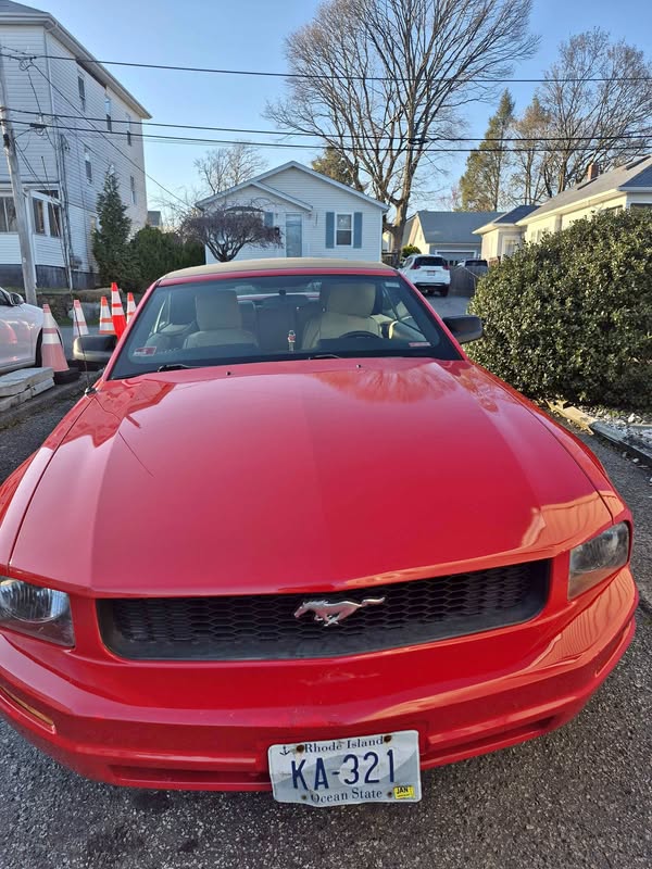 2005 Ford Mustang - Convertible 2D