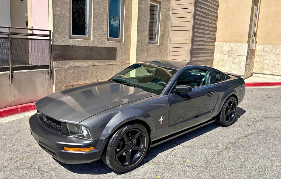 2008 Ford Mustang - Coupe 2D