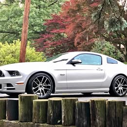 2014 Ford Mustang GT Premium