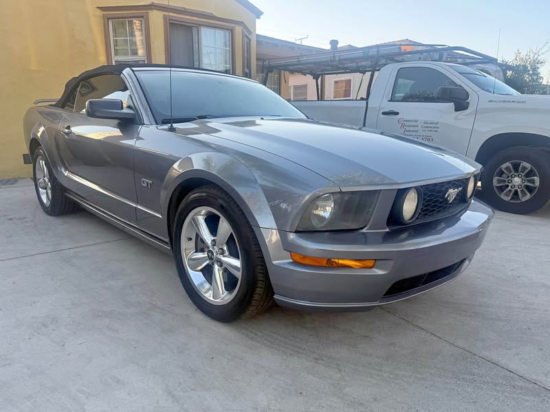 2005 Ford Mustang - GT Premium Convertible 2D