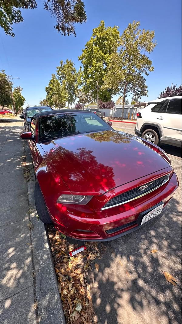 2014 Ford Mustang - Convertible 2D