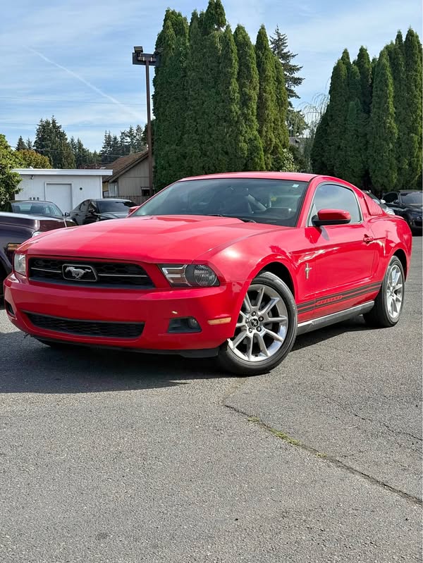 2010 Ford Mustang - Coupe 2D