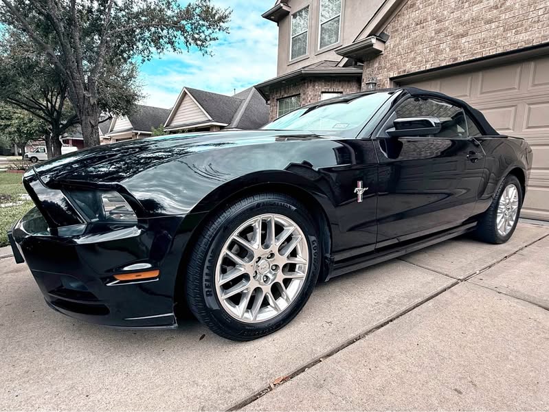 2014 Ford Mustang - EcoBoost Premium Convertible 2D