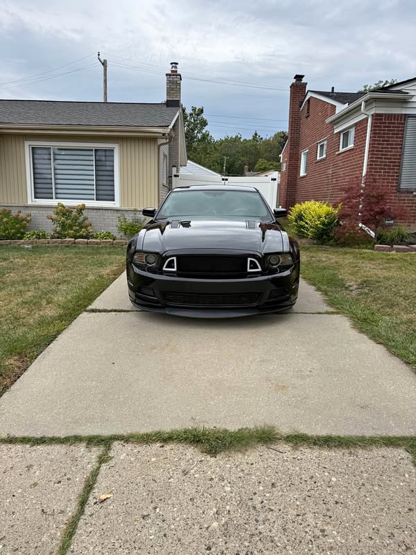 2014 Ford  Mustang GT - Gt