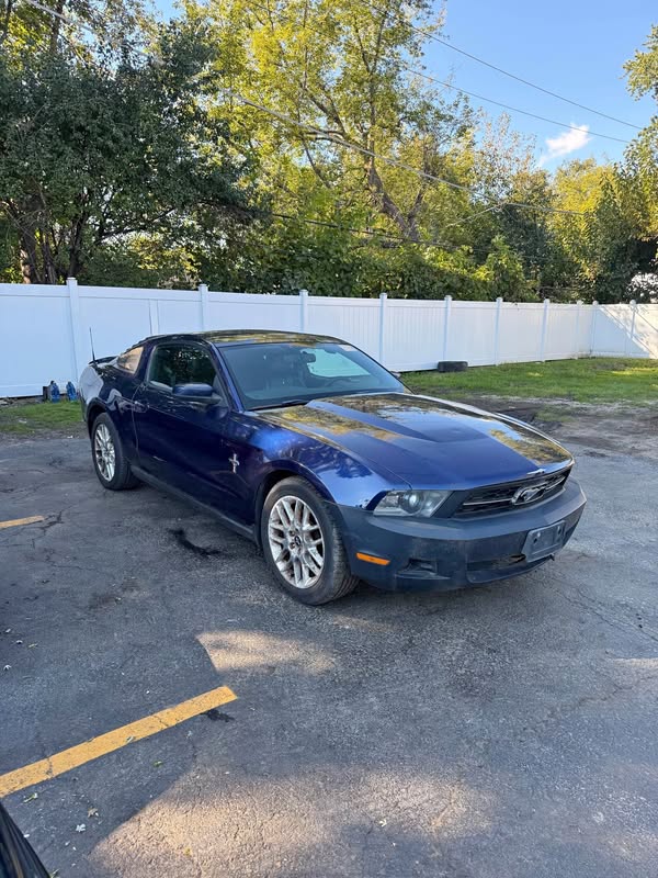 2012 Ford Mustang - Premium Coupe 2D