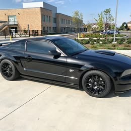 2007 Ford Mustang - V6 Convertible 2D