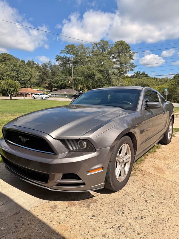 2013 Ford Mustang - V6 Coupe 2D