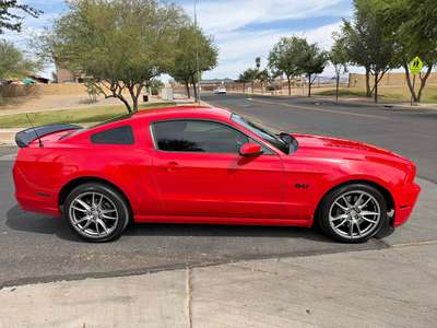 2013 Ford Mustang - Coupe 2D