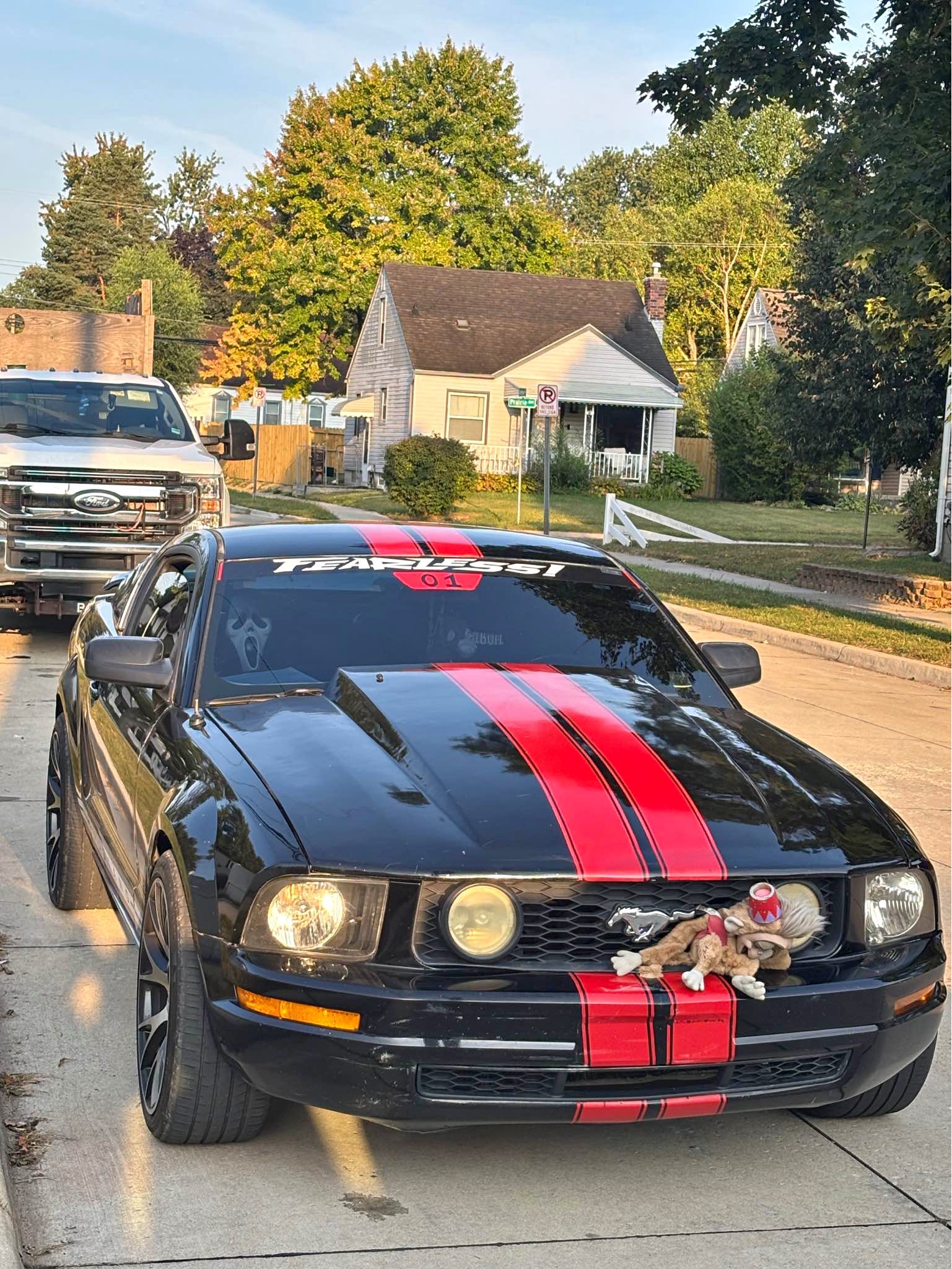 2005 Ford Mustang - Negra