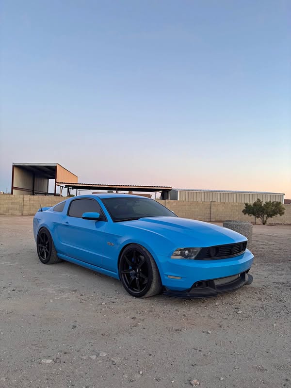 2011 Ford Mustang - GT Premium Coupe 2D