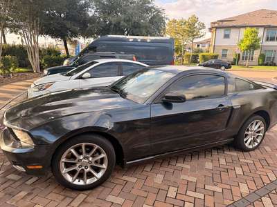 2010 Ford Mustang - V6 Premium Coupe 2D