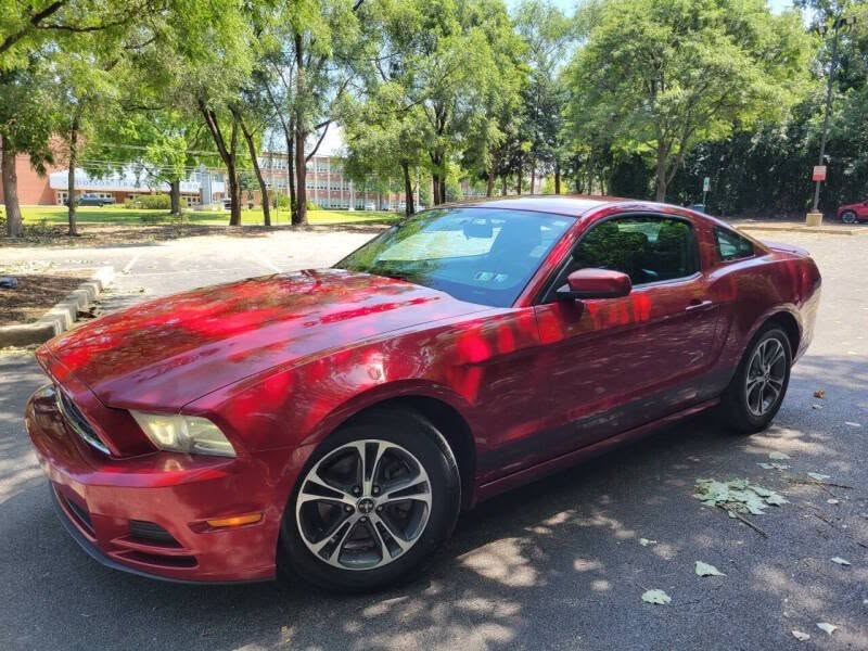 2014 Ford MUSTANG V6 3.7