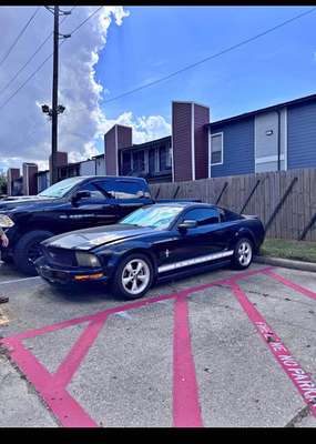 2003 Ford Mustang - V6 Coupe 2D