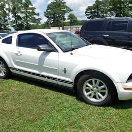 2007 Ford Mustang - Coupe 2D