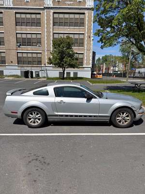 2006 Ford Mustang - Coupe 2D