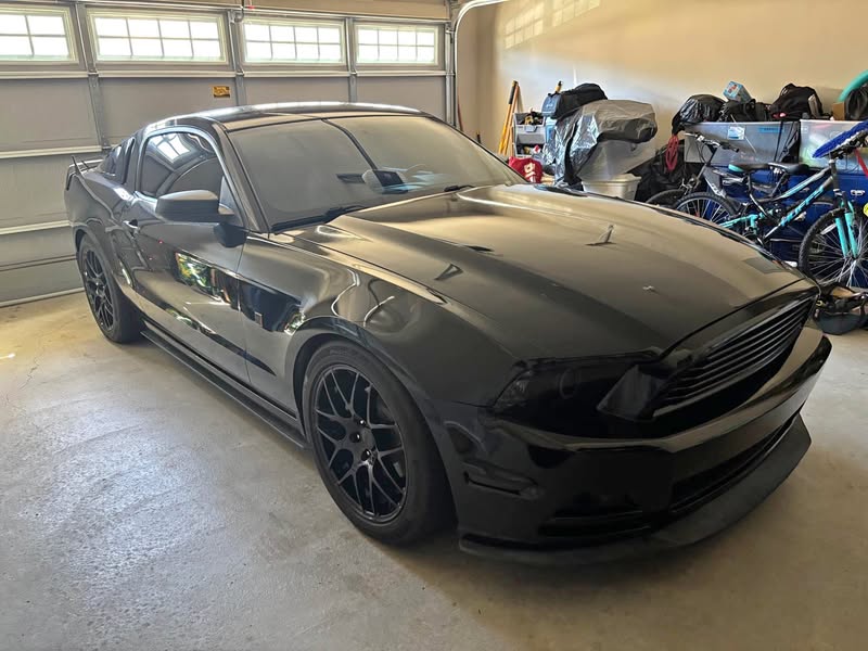 2014 Ford Mustang - Roush RS