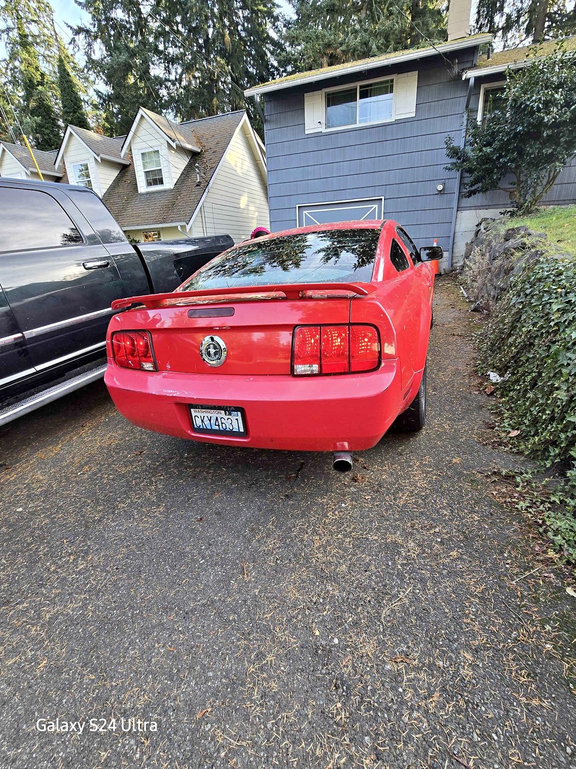 2010 Ford Mustang - V6 Coupe 2D