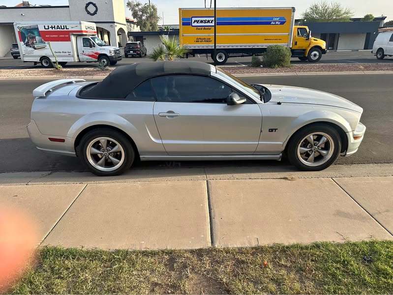 2006 Ford Mustang - GT Convertible 2D