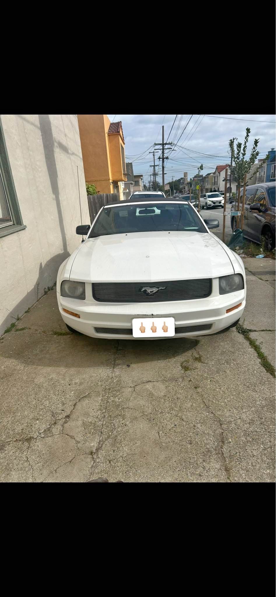 2005 Ford Mustang - V6 Premium Convertible 2D