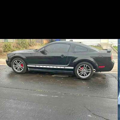 2006 Ford Mustang - V6 Premium Convertible 2D