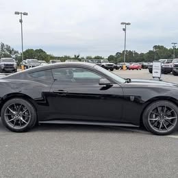 2024 Ford mustang dark horse