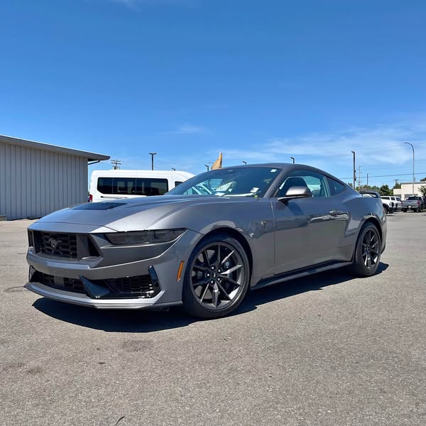 2025 Ford Mustang Dark Horse Coupe 2D