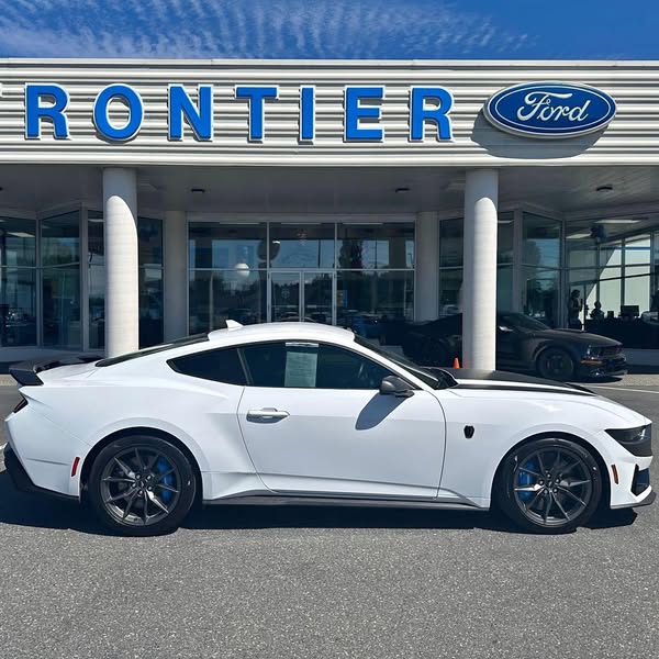2024 Ford Mustang Dark Horse